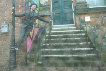 Hullywood Icon number 26 Film: Singing in the Rain Location: Near Zebedee’s Yard.