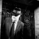 Hullywood Icon number 28 Film: The Invisible Man Location: outside Hull Court Rooms at the Guildhall.
