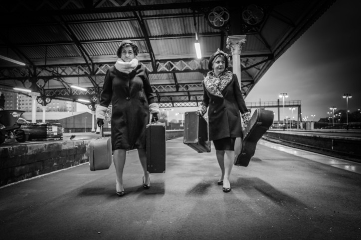 Hullywood Icons numbers 124 and 125 Film: Some Like It Hot Location: Hull Paragon Station.